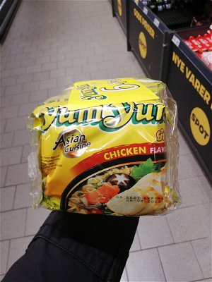 Billede af Asian Cuisine YumYum Chicken Flavour